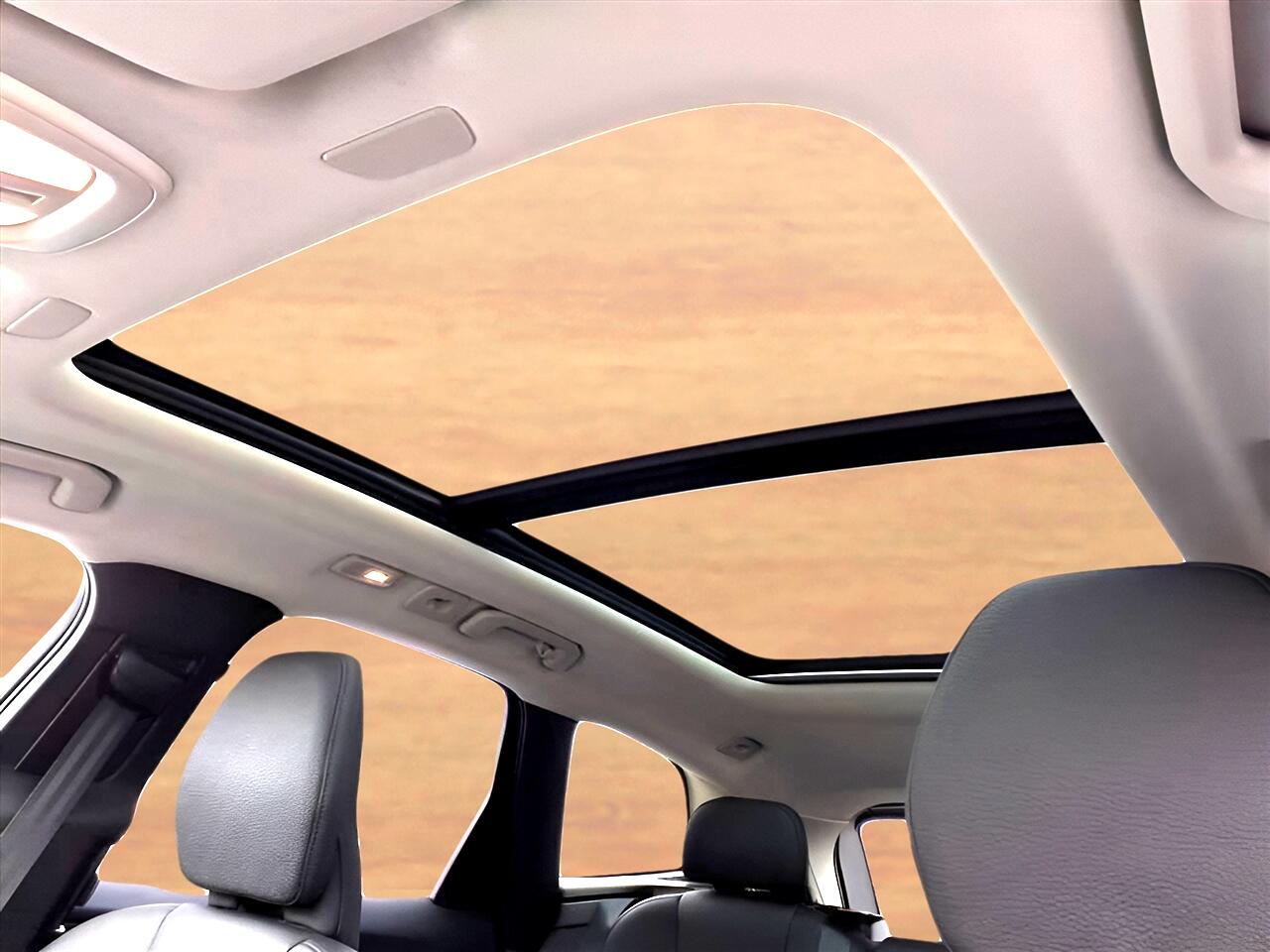 Volvo XC60 B5 AWD Plus 2025