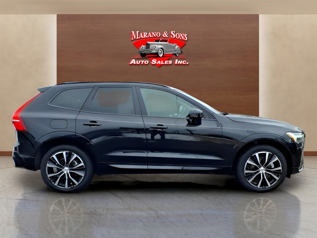 Volvo XC60 B5 AWD Plus 2025