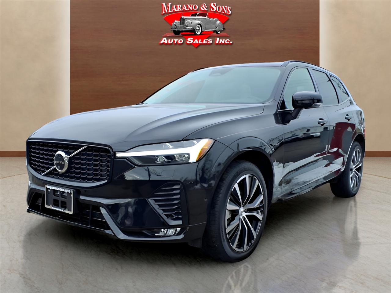 2025 Volvo XC60 B5 AWD Plus