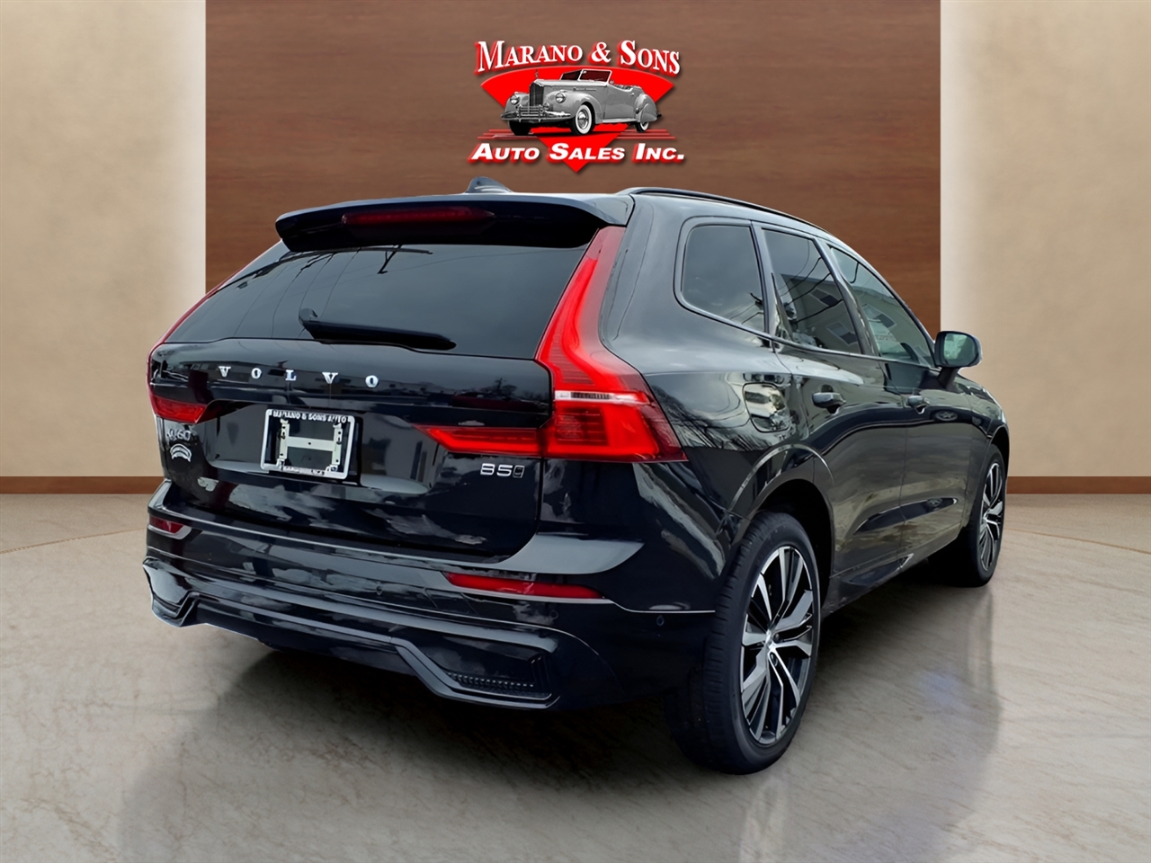 Volvo XC60 B5 AWD Plus 2025