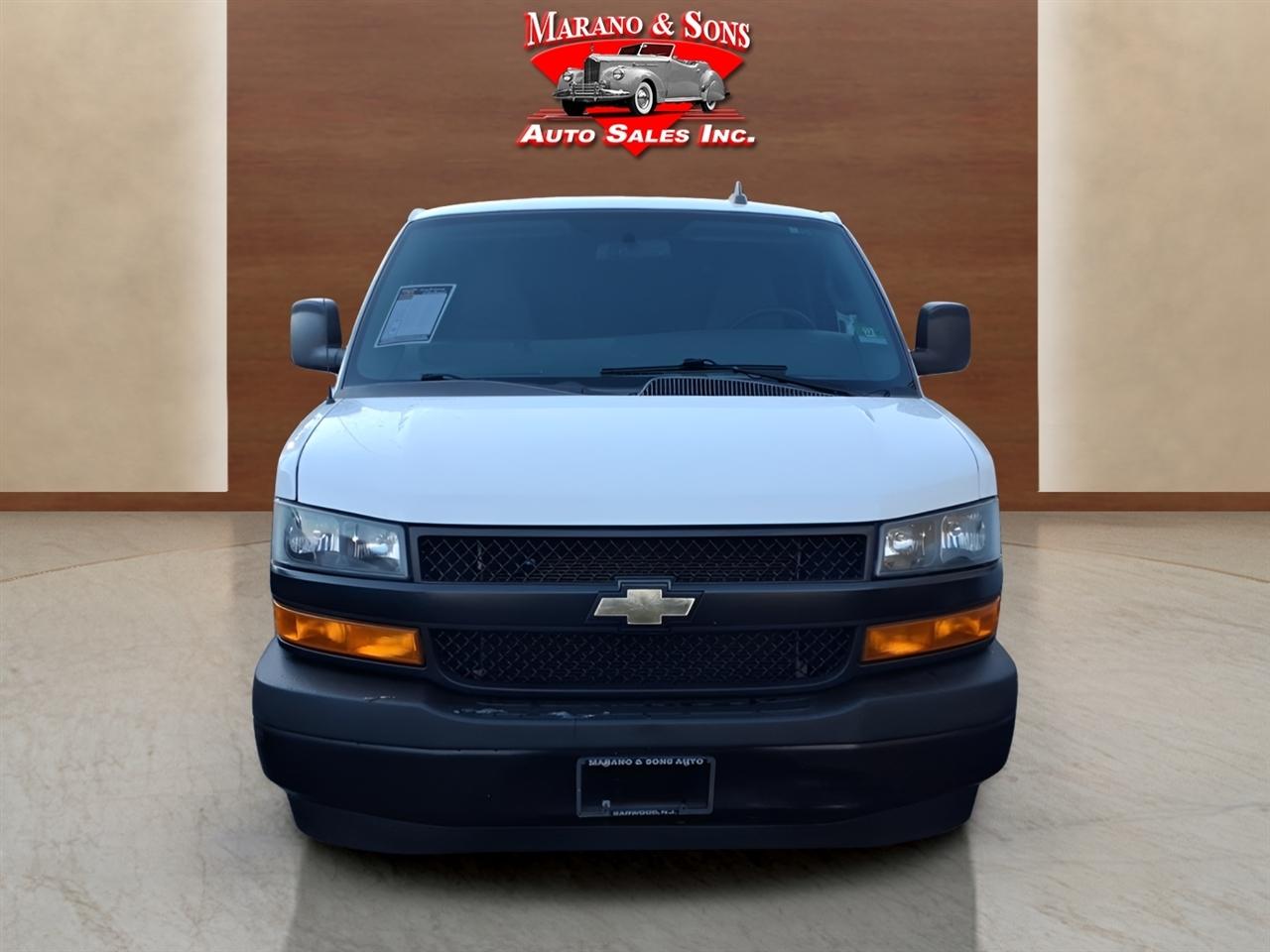 Chevrolet Express Cargo Van RWD 2500 135" 2020