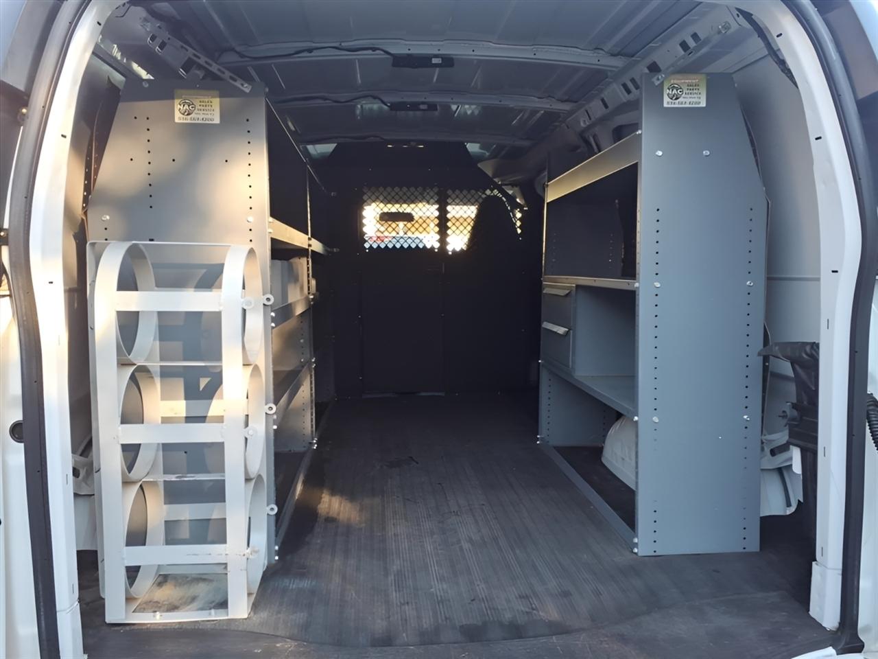 Chevrolet Express Cargo Van RWD 2500 135" 2020