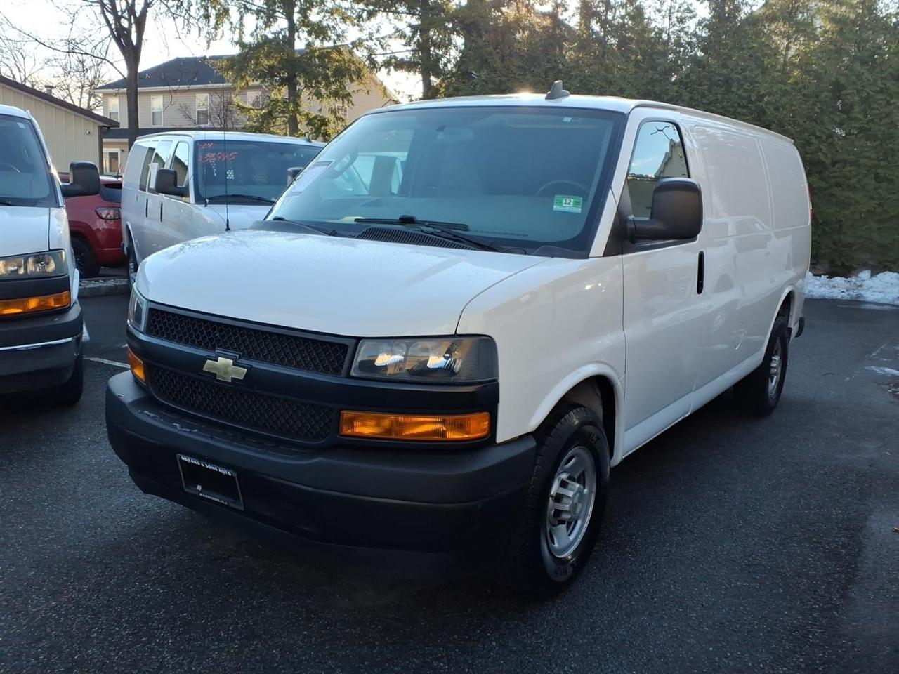 2020 Chevrolet Express Cargo Van RWD 2500 135"