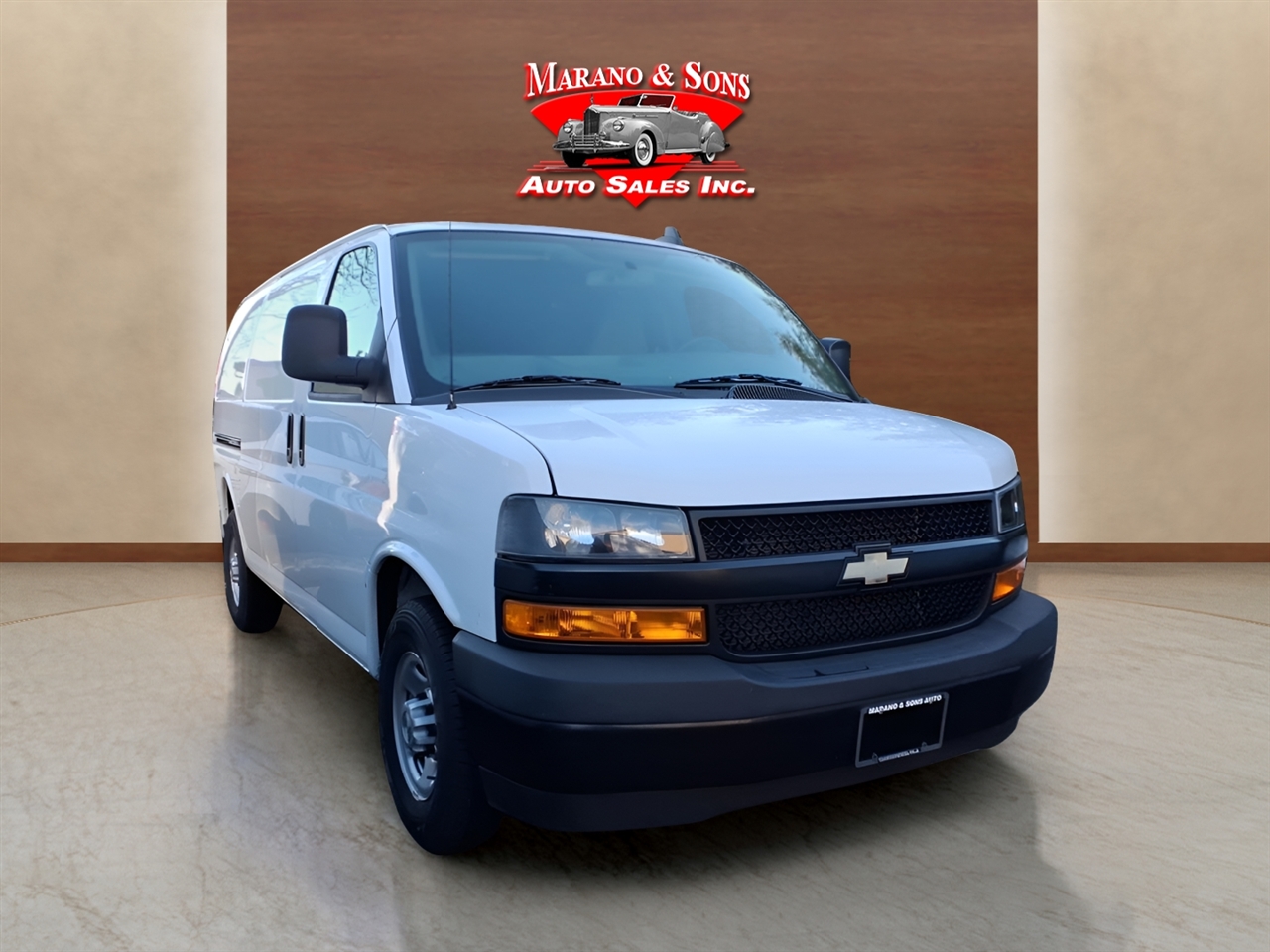 Chevrolet Express Cargo Van RWD 2500 135" 2020
