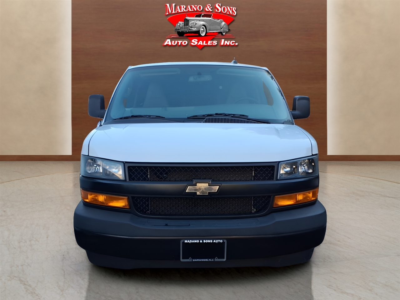 Chevrolet Express Cargo Van RWD 2500 135" 2020