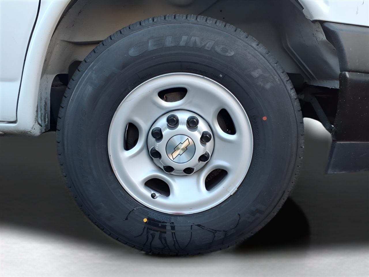 Chevrolet Express Cargo Van RWD 2500 135" 2020