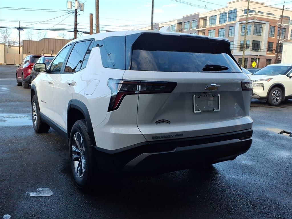 Chevrolet Equinox AWD 4dr LT w/2LT 2025
