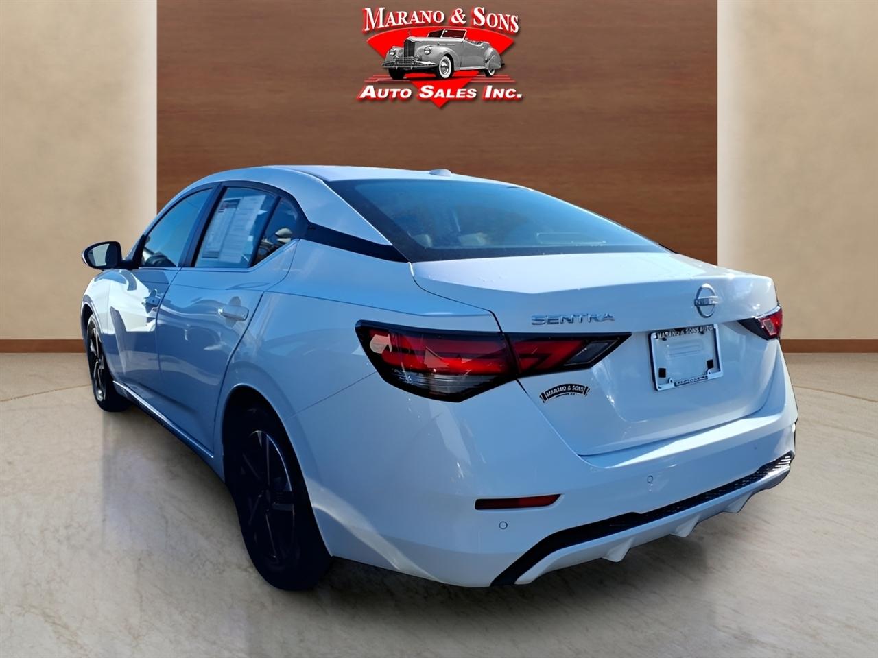 Nissan Sentra SV CVT 2025