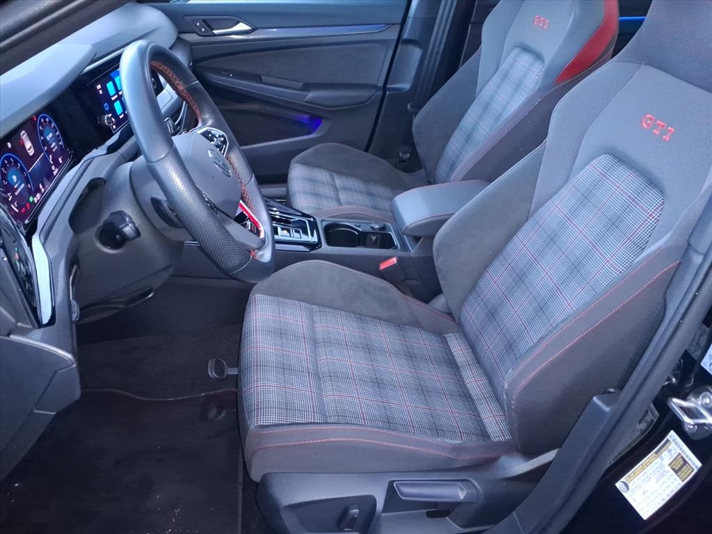 Volkswagen Golf GTI 2.0T S DSG 2024