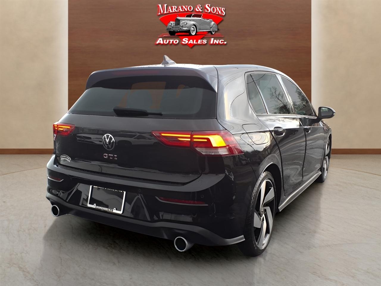 Volkswagen Golf GTI 2.0T S DSG 2024