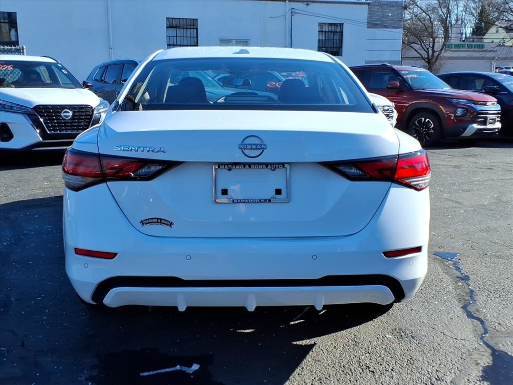 Nissan Sentra SV CVT 2025