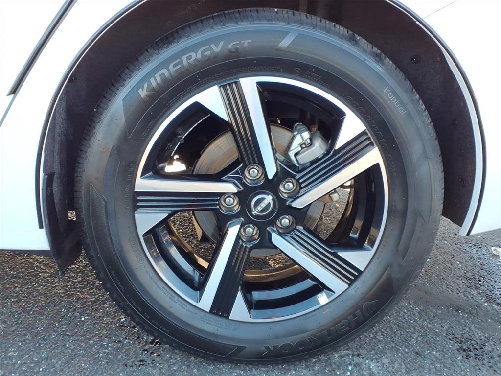 Nissan Sentra SV CVT 2025