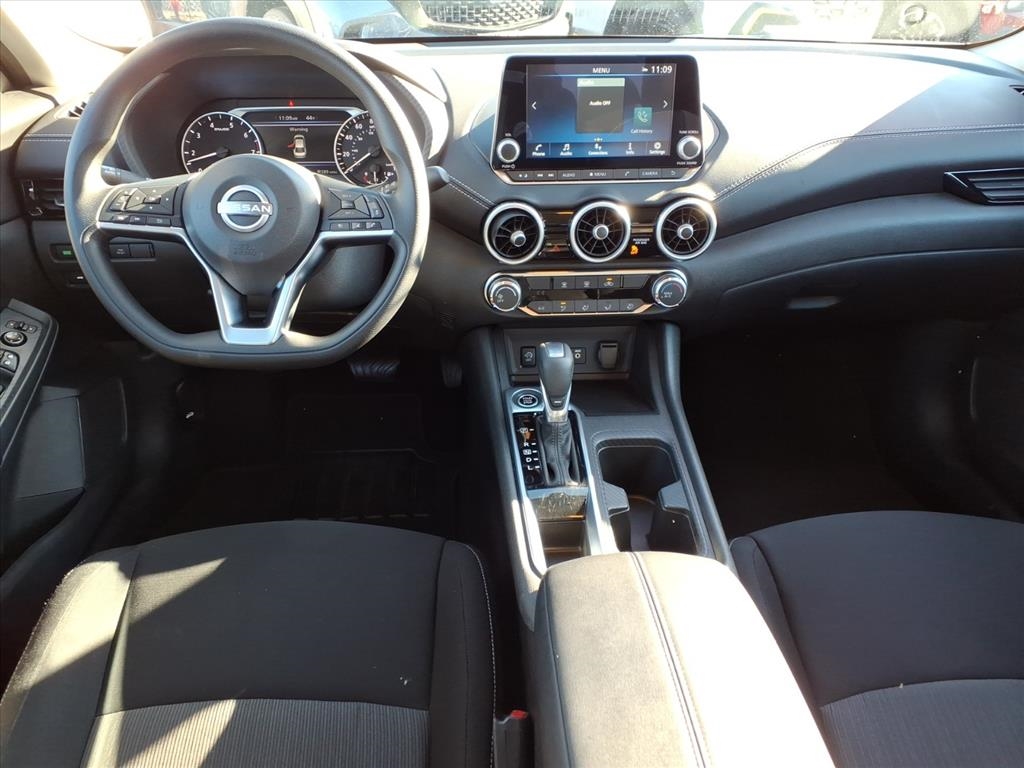 Nissan Sentra SV CVT 2025