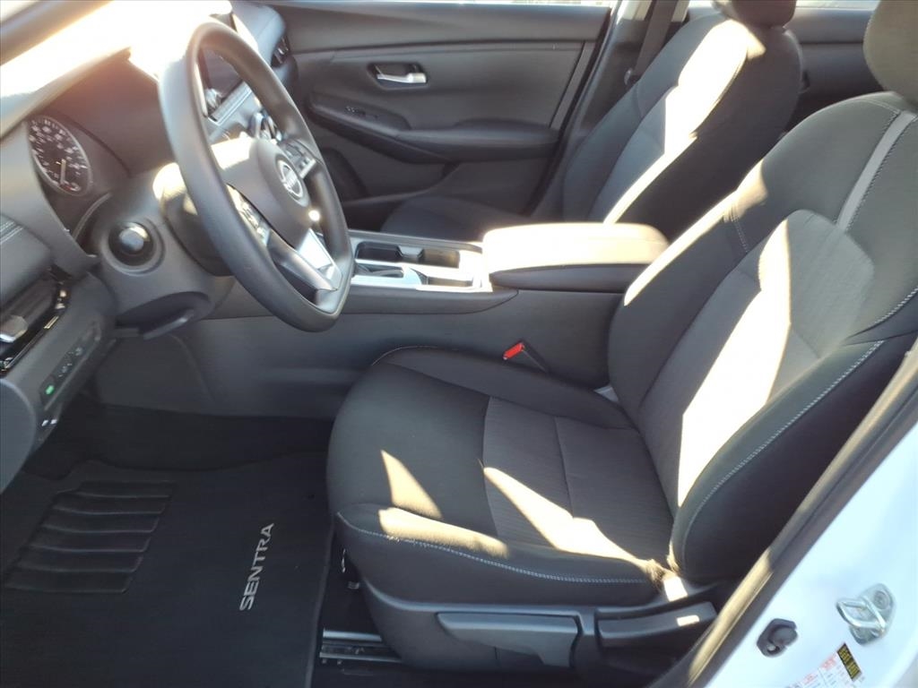 Nissan Sentra SV CVT 2025