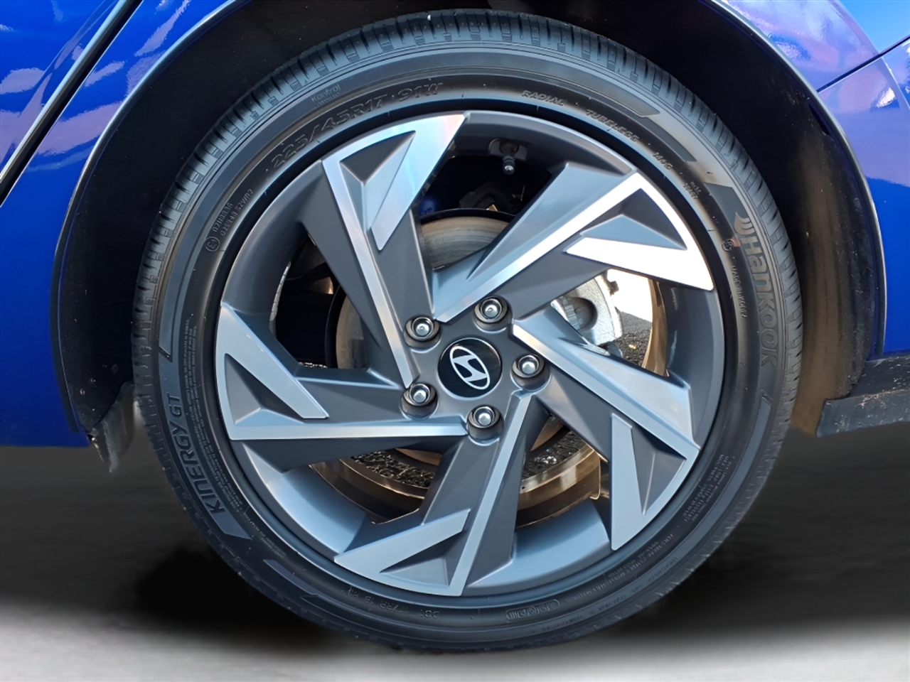 Hyundai Elantra SEL Convenience IVT 2025