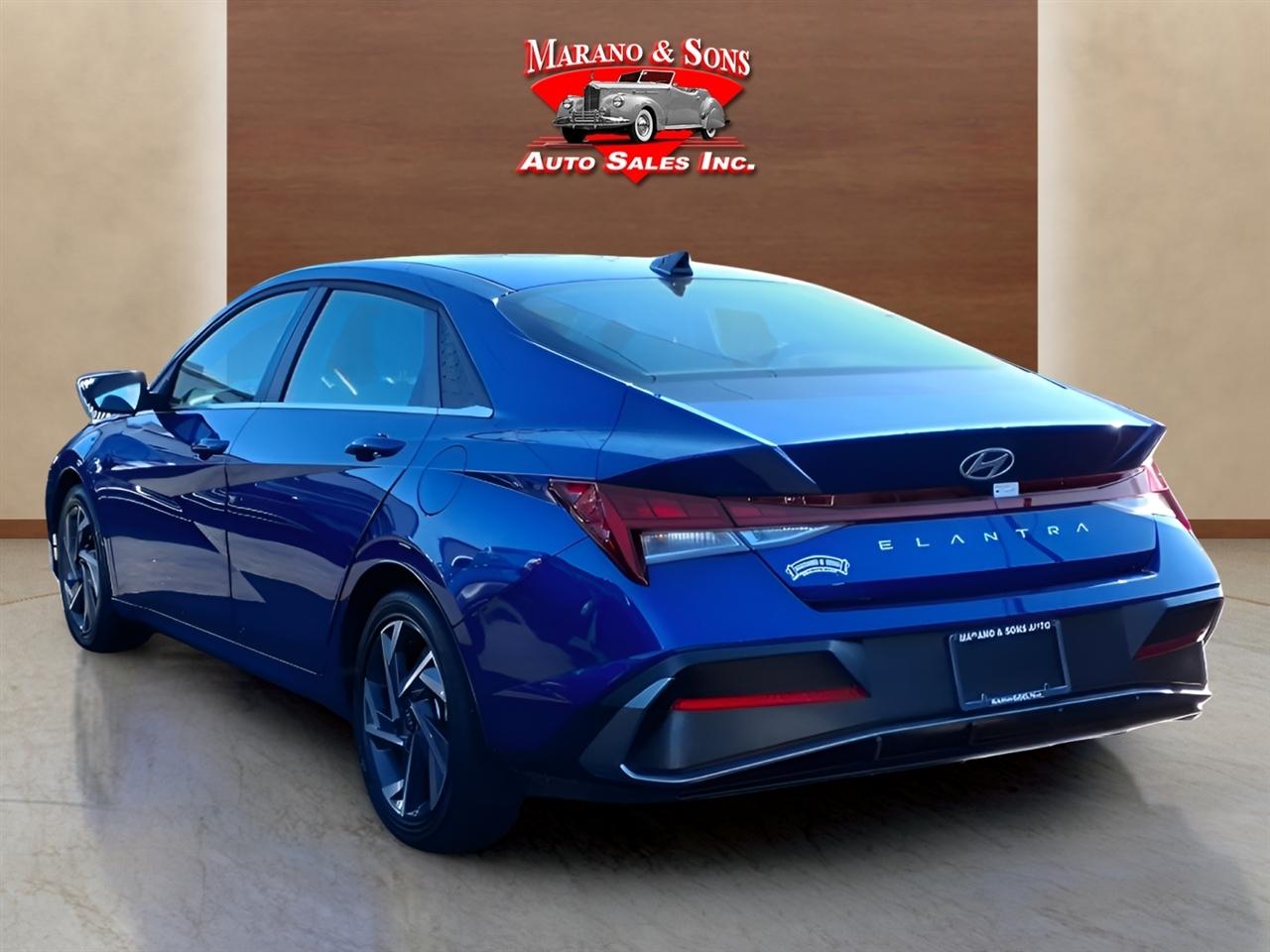 Hyundai Elantra SEL Convenience IVT 2025