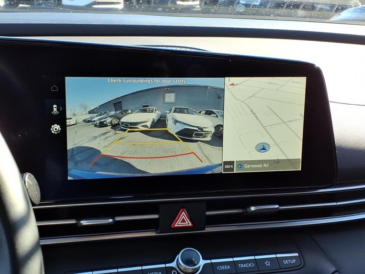 Hyundai Elantra SEL Convenience IVT 2025