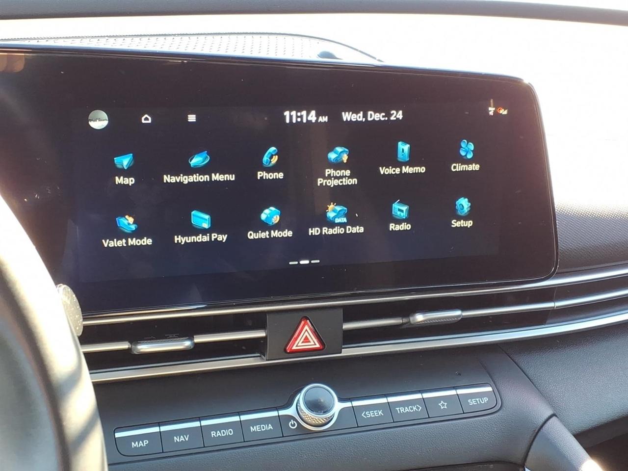 Hyundai Elantra SEL Convenience IVT 2025