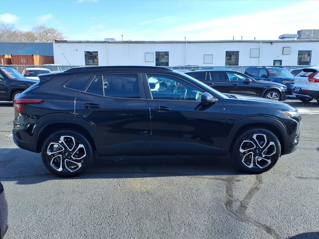 Chevrolet Trax FWD 4dr 2RS 2025