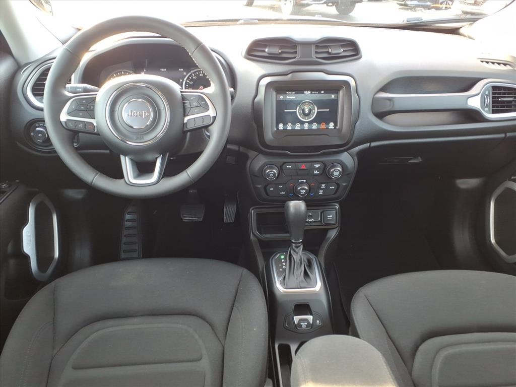 Jeep Renegade Latitude FWD 2021