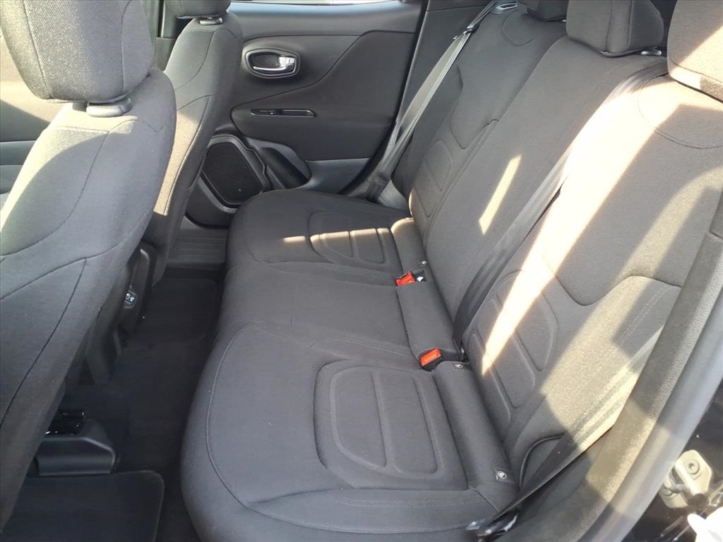 Jeep Renegade Latitude FWD 2021