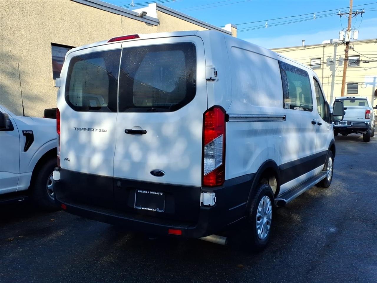 Ford Transit Cargo Van T-250 130" Low Rf 9070 GVWR RWD 2024