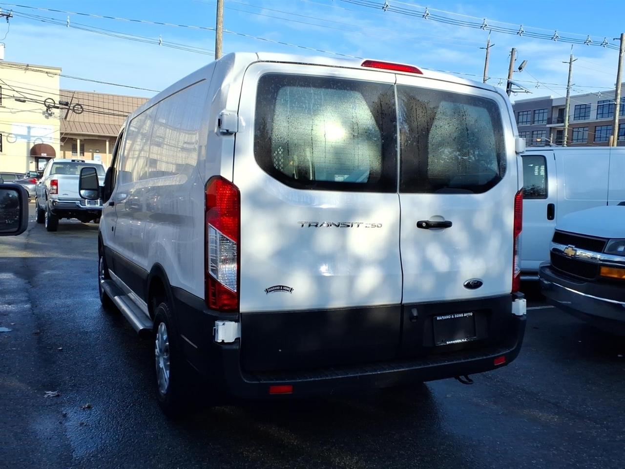 Ford Transit Cargo Van T-250 130" Low Rf 9070 GVWR RWD 2024