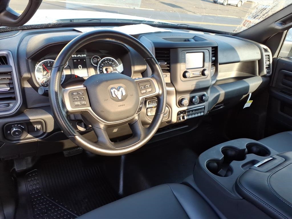 Ram Truck 2500 Tradesman 4x4 Reg Cab 8' Box 2022