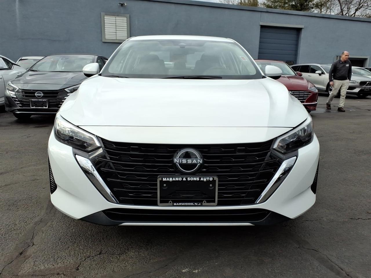 Nissan Sentra SV CVT 2025