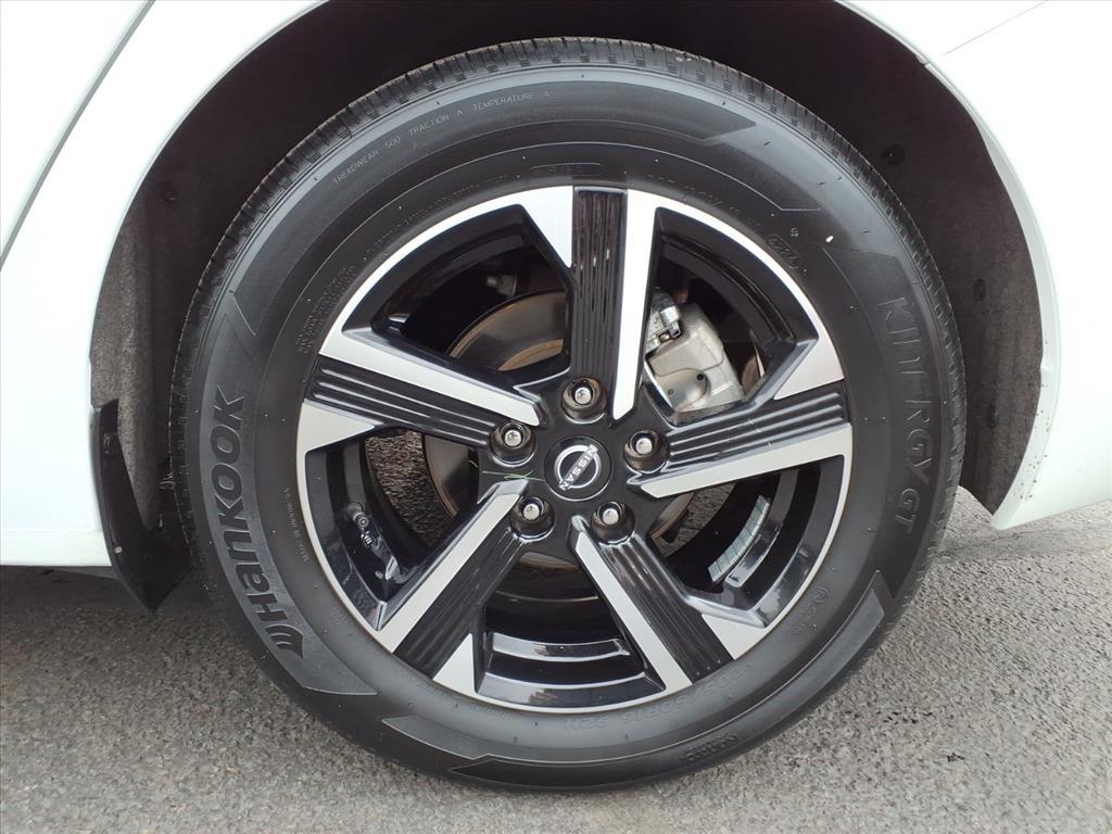 Nissan Sentra SV CVT 2025