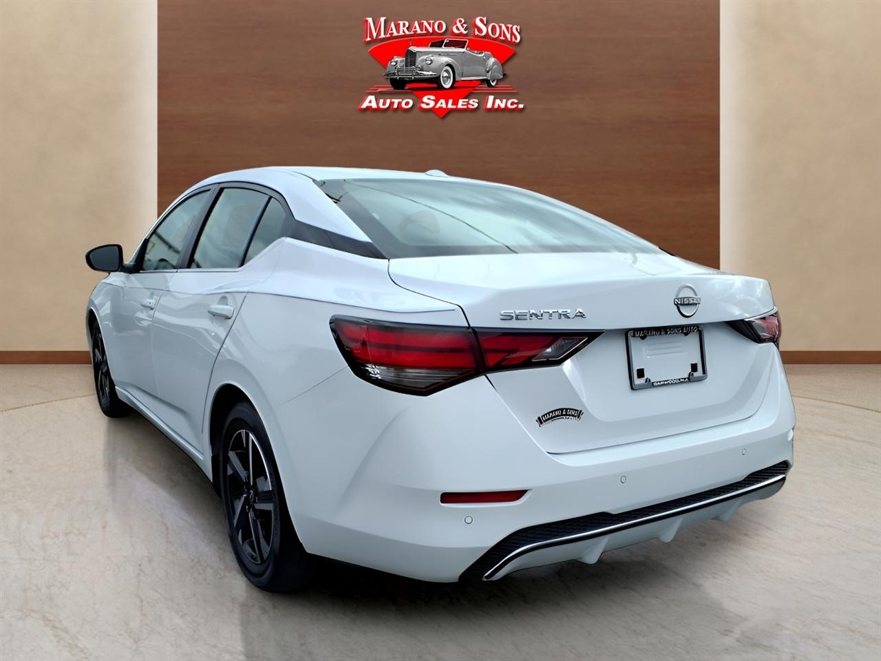 Nissan Sentra SV CVT 2025