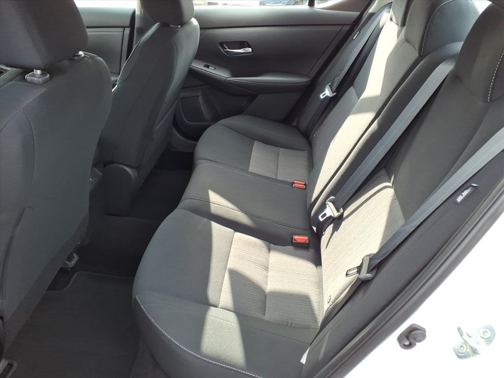 Nissan Sentra SV CVT 2023