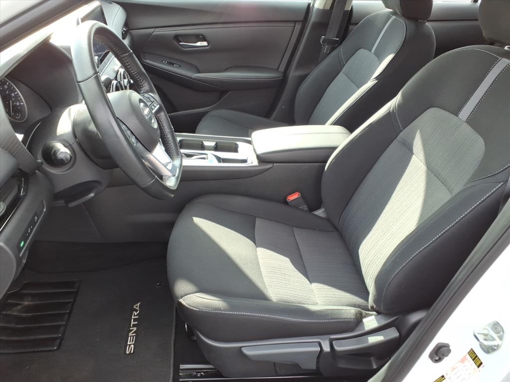 Nissan Sentra SV CVT 2023