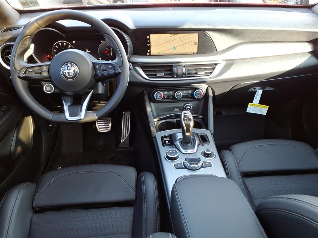 Alfa Romeo Stelvio Veloce AWD 2024