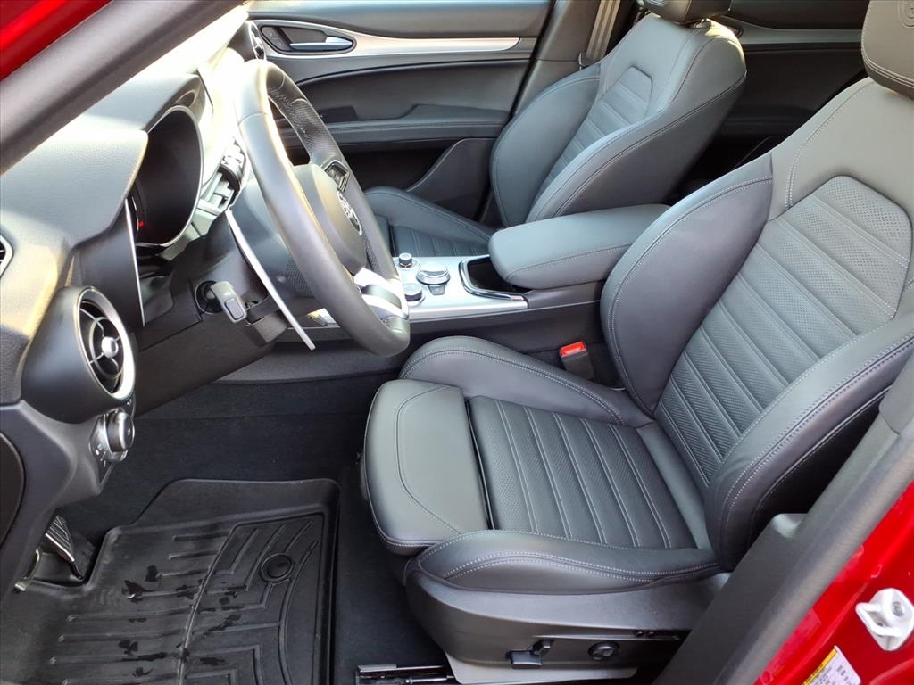 Alfa Romeo Stelvio Veloce AWD 2024