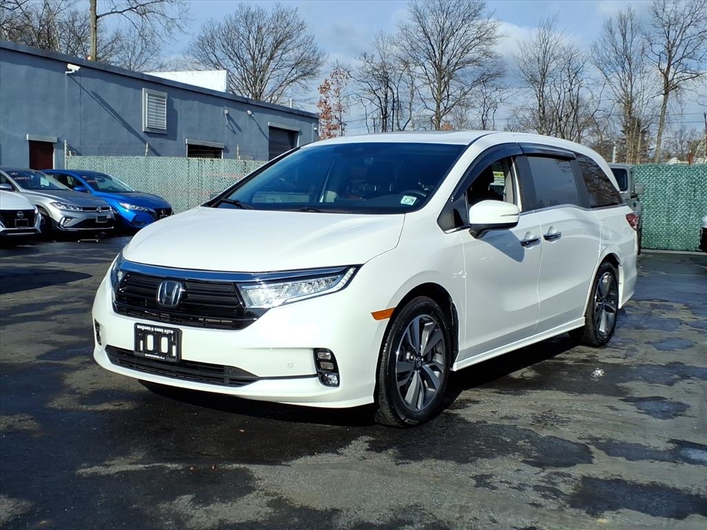 Honda Odyssey Touring Auto 2024