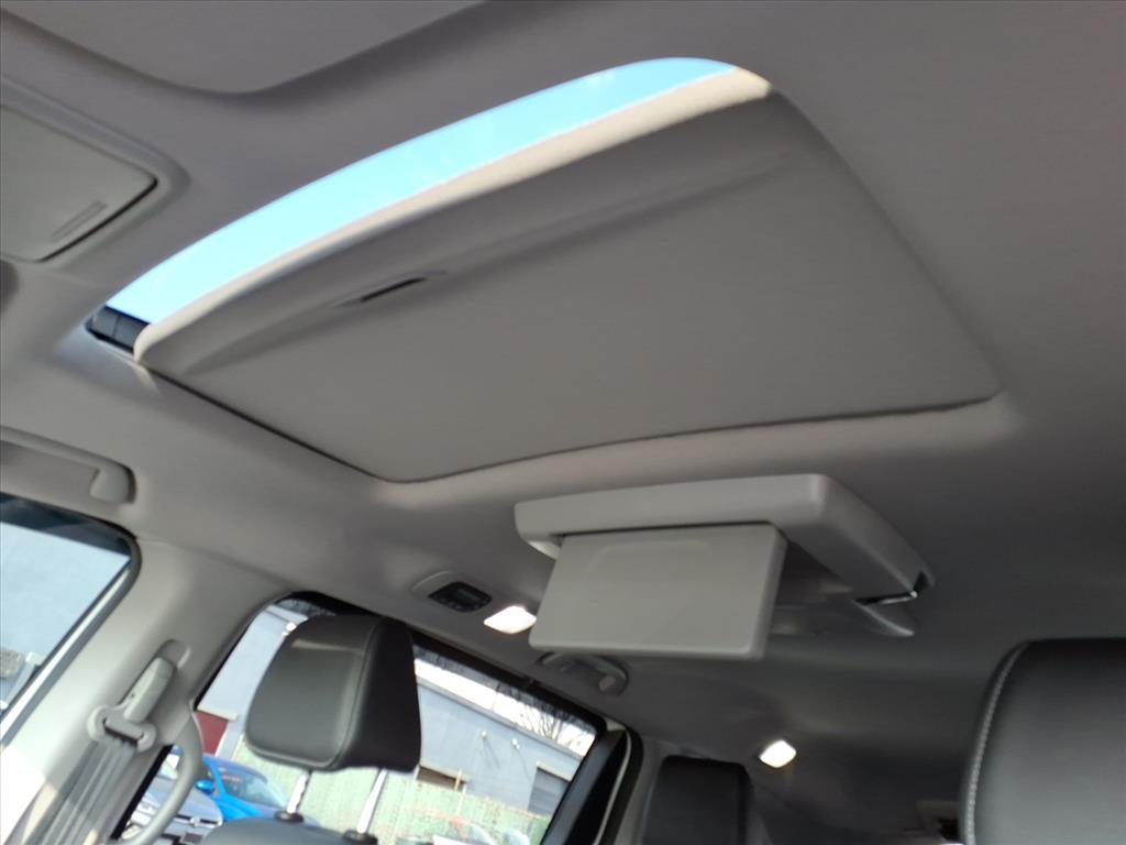 Honda Odyssey Touring Auto 2024