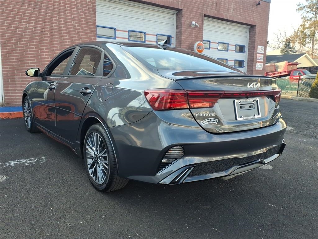 Kia Forte GT-Line IVT 2023