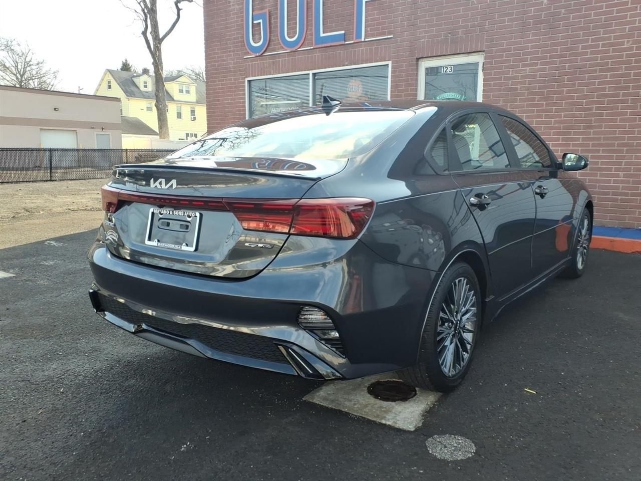 Kia Forte GT-Line IVT 2023