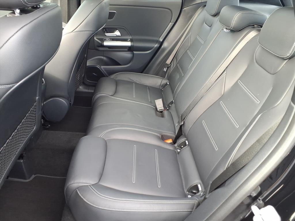 Mercedes-Benz GLA AMG GLA 45 4MATIC SUV 2023