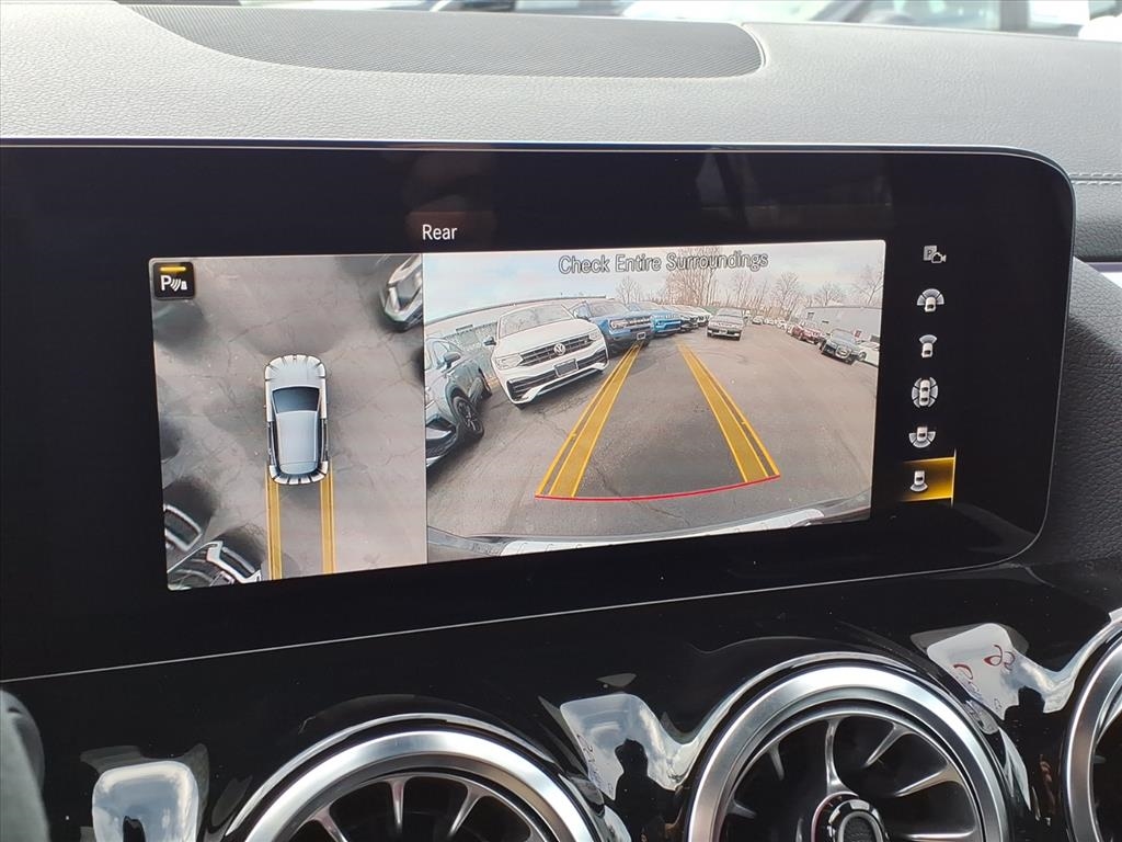 Mercedes-Benz GLA AMG GLA 45 4MATIC SUV 2023