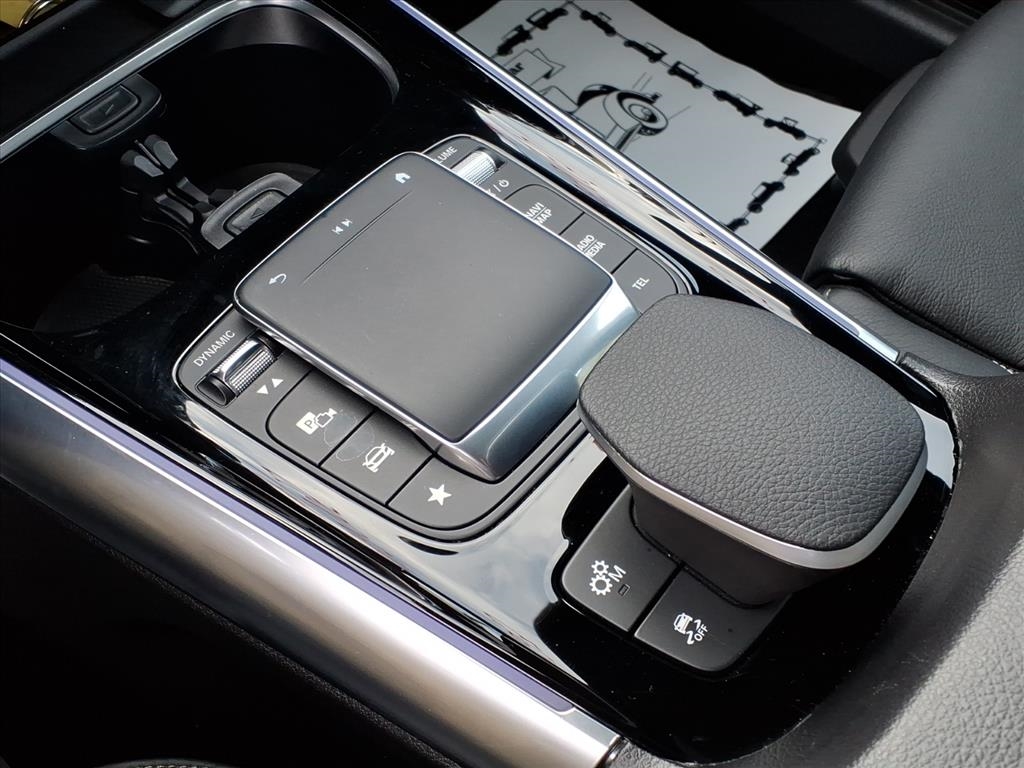 Mercedes-Benz GLA AMG GLA 45 4MATIC SUV 2023