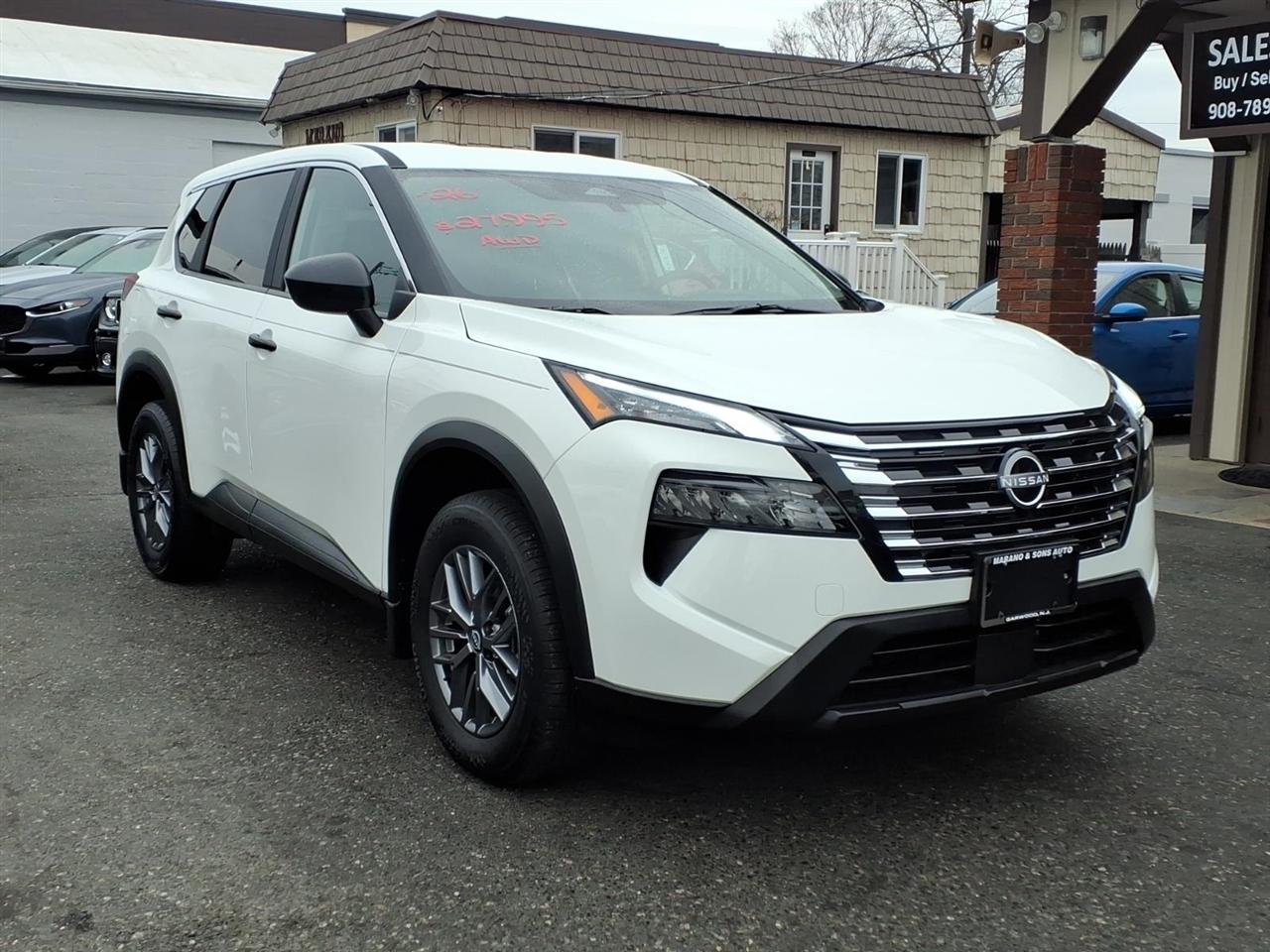 Nissan Rogue AWD S *Ltd Avail* 2026