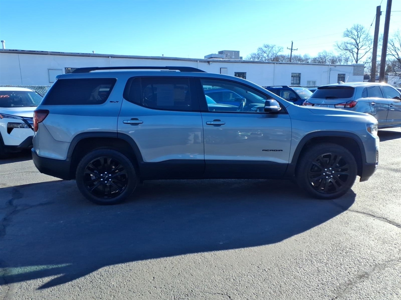 GMC Acadia AWD 4dr SLT 2023