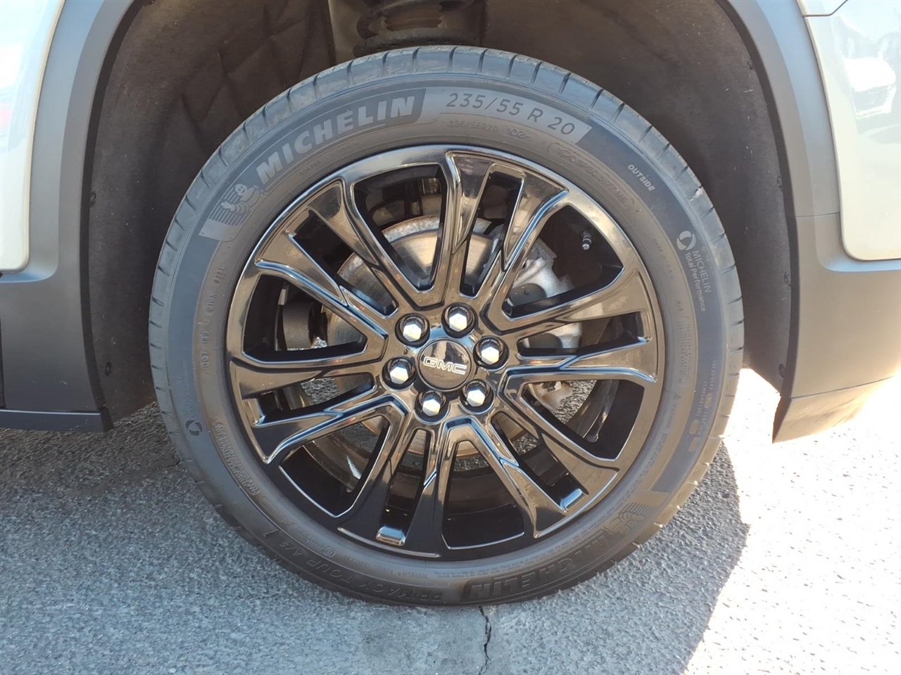 GMC Acadia AWD 4dr SLT 2023