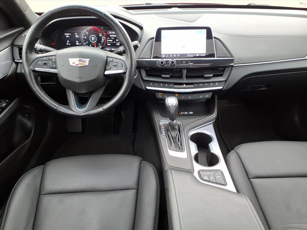 Cadillac CT4 4dr Sdn Premium Luxury 2023