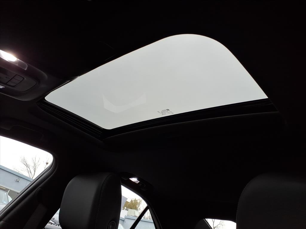 Cadillac CT4 4dr Sdn Premium Luxury 2023