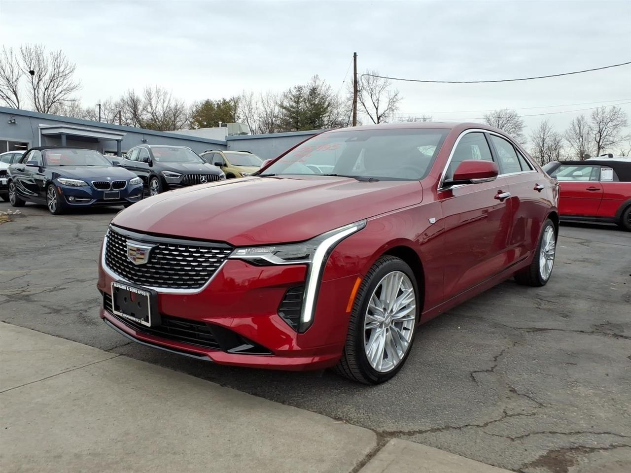 2023 Cadillac CT4 4dr Sdn Premium Luxury