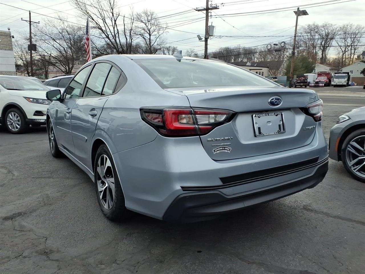 Subaru Legacy Premium CVT 2023