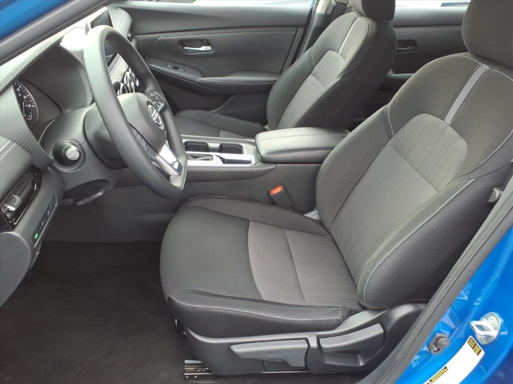 Nissan Sentra SV CVT 2025
